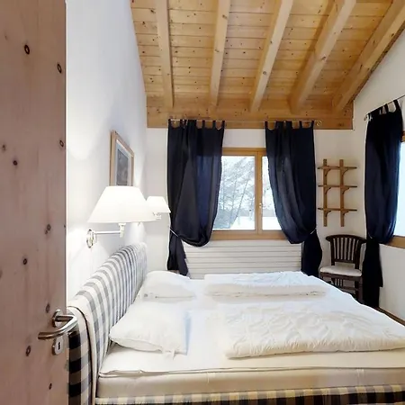 Sur Staziun 10 Pontresina