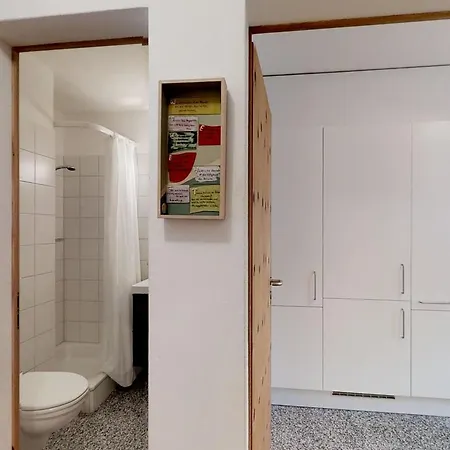 Apartment Sur Staziun 10