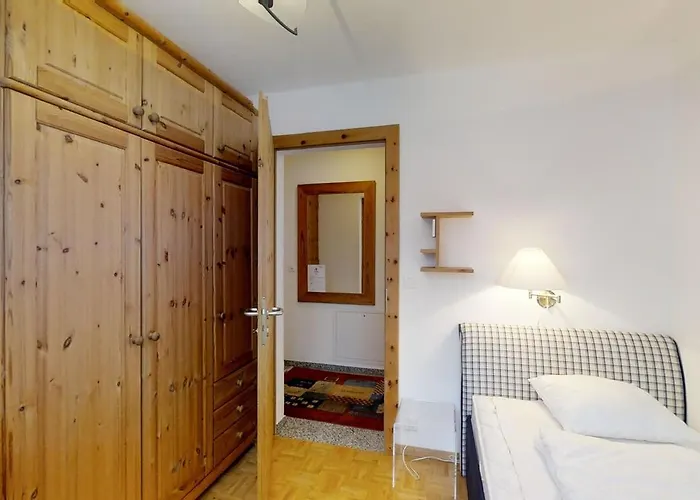 Sur Staziun 10 Pontresina