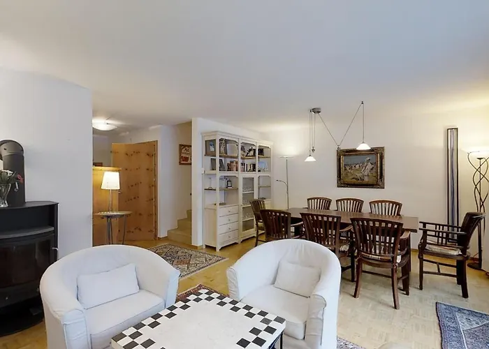 Sur Staziun 10 Lägenhet *