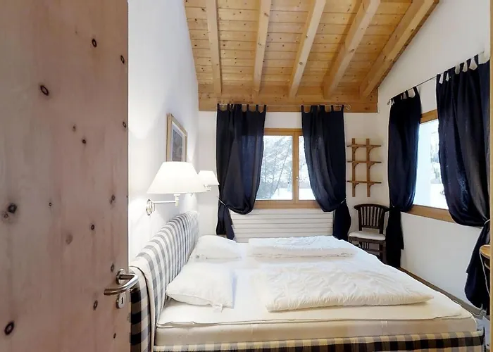 Sur Staziun 10 Pontresina