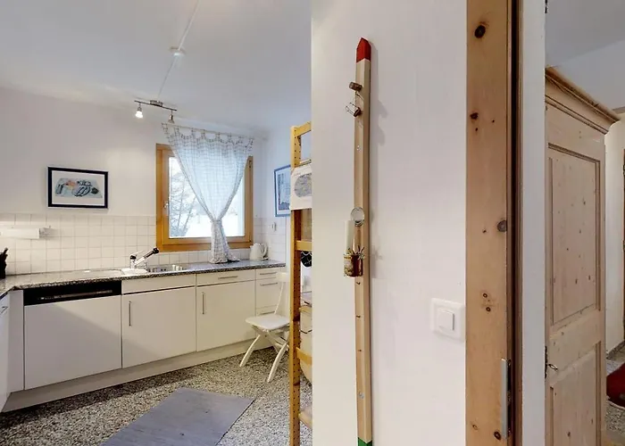 Sur Staziun 10 Lägenhet